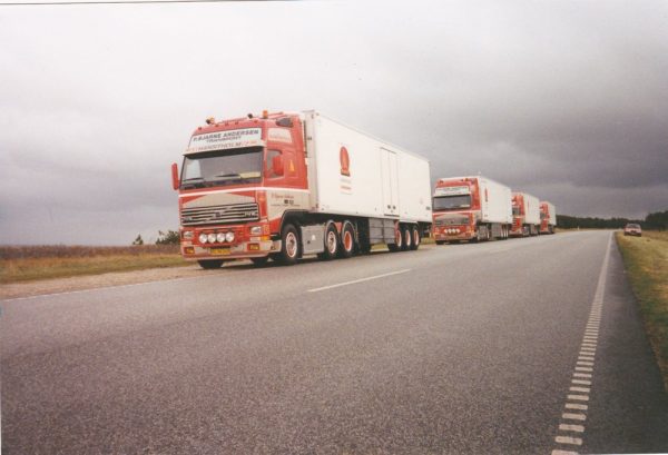 86658 Tekno Volvo FH01 XL  P. Bjarne Andersen – Image 3