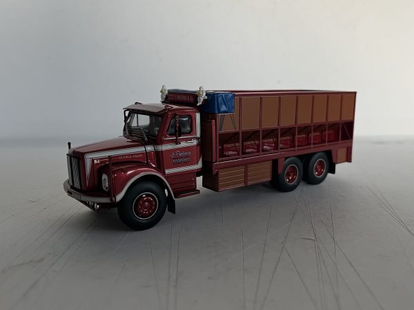 85182 Tekno Scania L56 Peeters